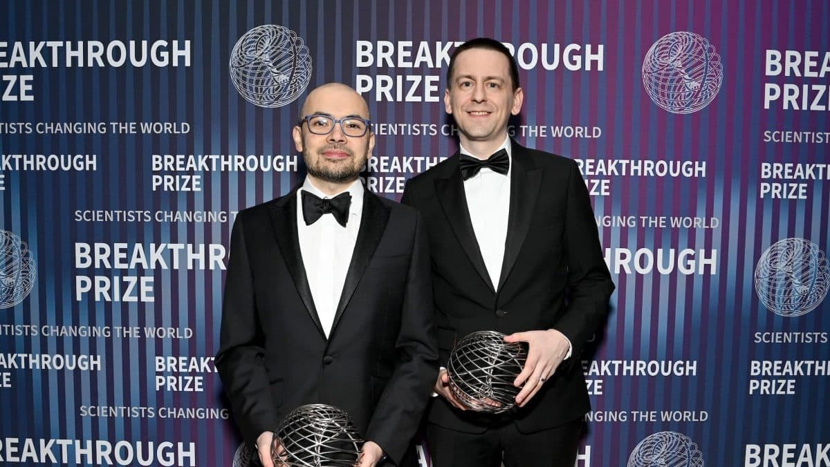 Nobel Laureate John Jumper Leaves DeepMind for Anthropic