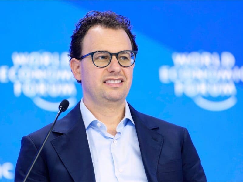 Il CEO di Anthropic, Dario Amodei, parla in un panel al World Economic Forum di Davos.