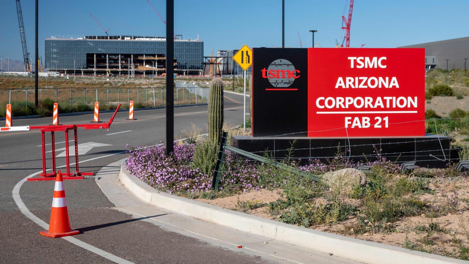 Campus de fábricas de semiconductores de TSMC en Phoenix, Arizona, parte de su inversión de 265.000 millones de dólares en EE. UU.